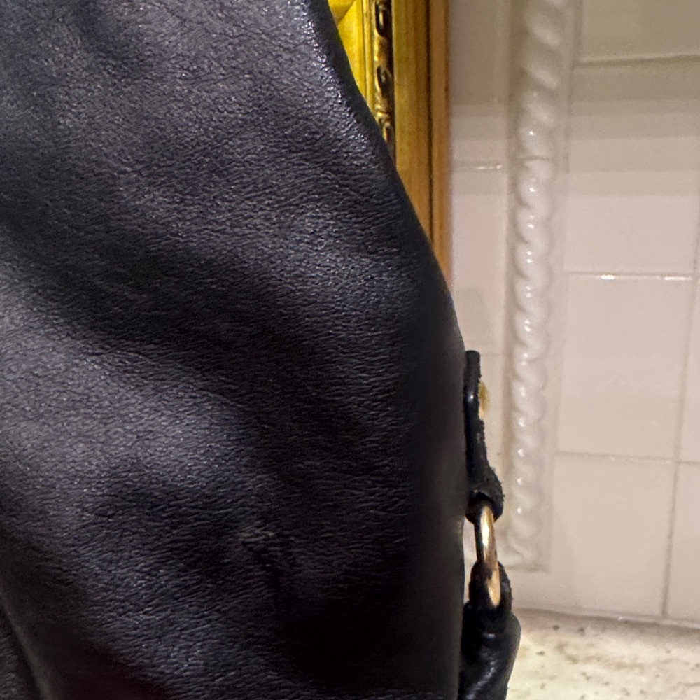 Coach Black Leather Shoulder Bag - Picture 3 of 16